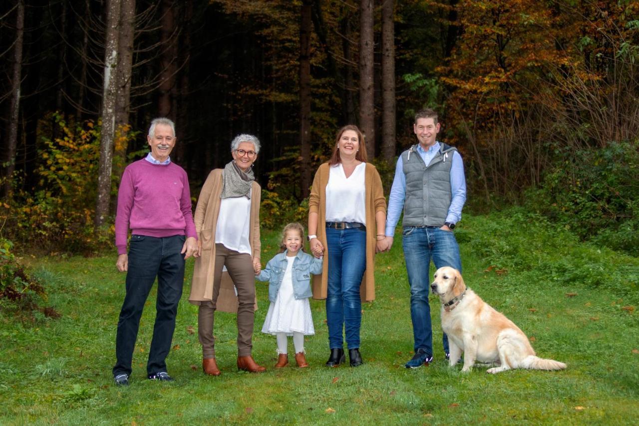 Gaestehaus Seewinkel Hermagor-Pressegger See Bagian luar foto